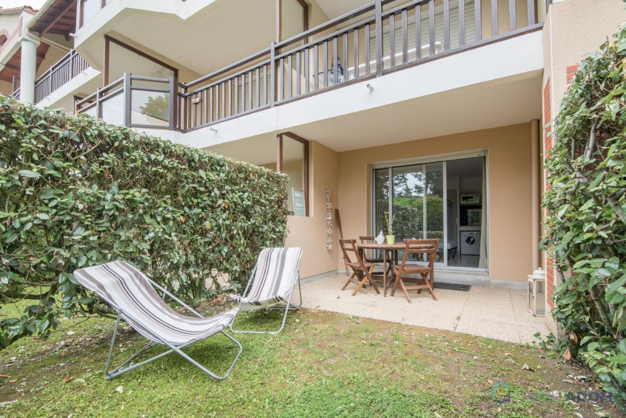 Studio Avec Terrasse Au Golf De Pornic Bagian luar foto